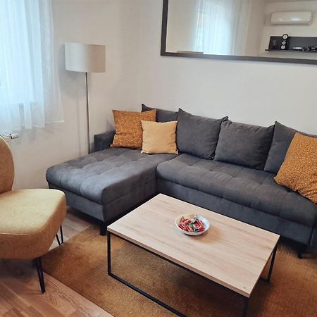 Apartman West Zen Zagreb Exteriör bild
